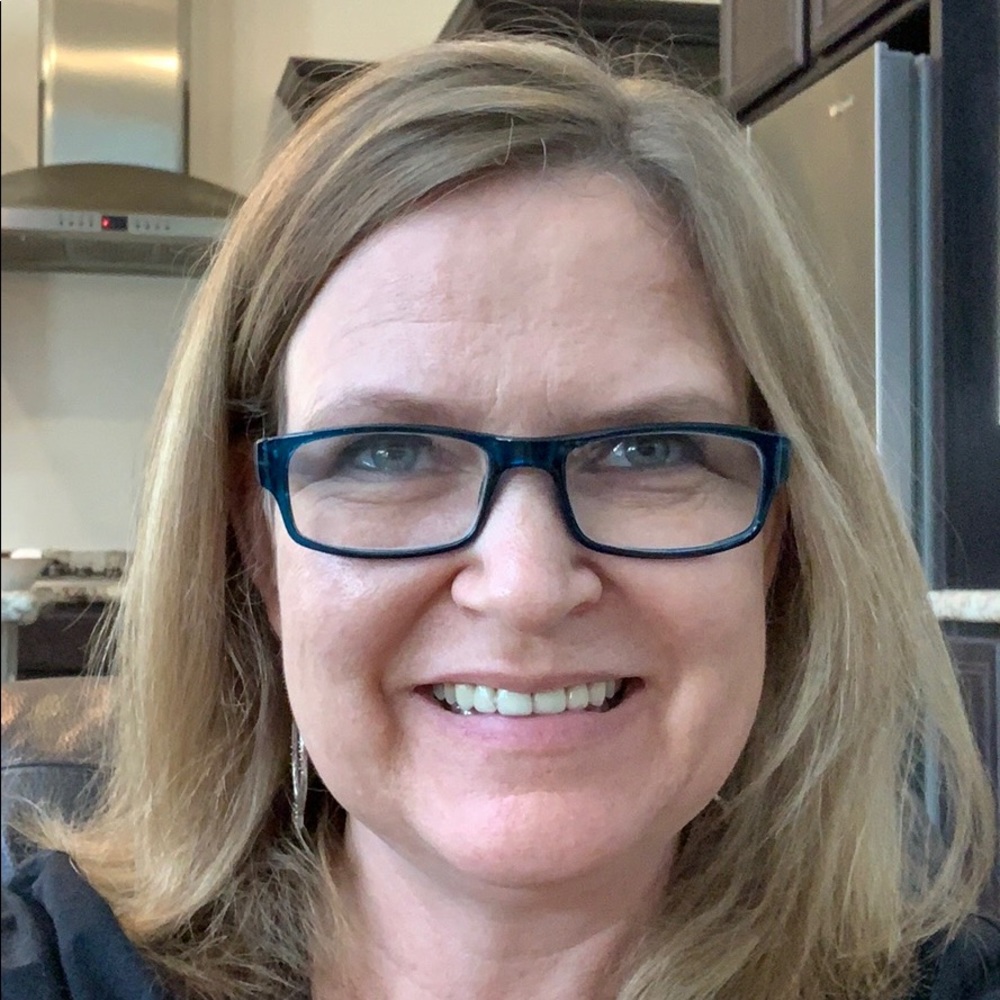 Meet your Posher, Denise